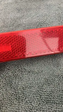 OEM 68195797AB Vasen Taka-LED-kehyksen Dodge Challenger
