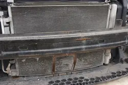 HYUNDAI I20 2010 1.4B Ventilateur Avant 641011J900
