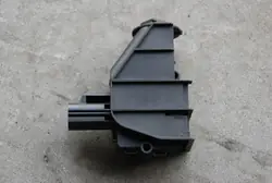 FORD S-MAX Bränsletanklock Aktuator 6M21