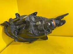 Phare Droit MITSUBISHI L200 FULLBACK XENON