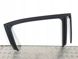 2019 Citroen C3 Garniture de vitre arrière