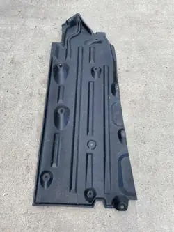 Ford Kuga MK2 Vasen Alustasuojus OEM GV6111133BA