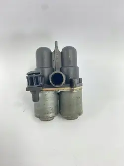 Válvula de aquecimento OEM 0008306584 Mercedes W124 R129