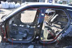 OEM 422705 Linker Türpfosten für Jaguar F-PACE 2017