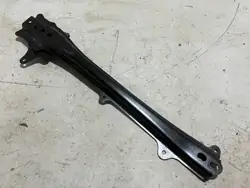 Oikea nivelpalkin kiinnike COROLLA E21 Lift