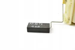 AUDI A3 8L LIFT FL 1.6 Pompe à essence Flotteur 8L0919051P