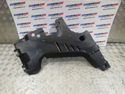 BMW 8 G14 Cobertura Inferior Tanque Esquerda OEM 7374699