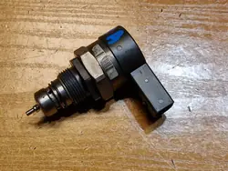Kraftstoffdrucksensor OEM E87 E60 E90 E83 0281002870