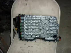 Unité de mecatronique ZF 8HP OEM 52854971AA - Occasion