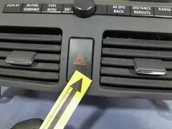 Toyota Avensis II T25 Radio GPS Display OEM 86110-05020