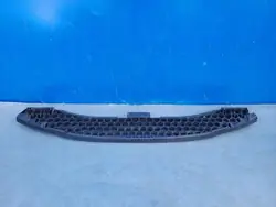 HYUNDAI I20 2008-2012 Etupuskuri OEM 86571-1J000