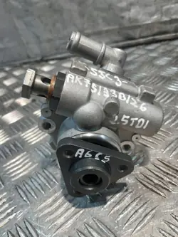 Bomba de dirección asistida usada OEM EO-0024393 para Audi A6