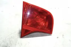 Lámpara de maletero izquierda AUDI A4 (8EC, B7) 8E5945093A