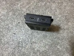 Porta USB OEM 2G6035726 para VW Transporter T6