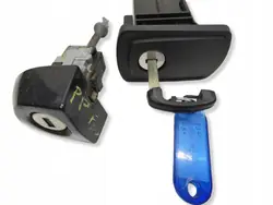 Hansikaslokeron lukon sisäosa BMW 3 F30/F31 OEM 9232976