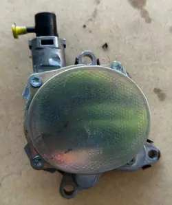 Vacuümpomp OEM 146503393R voor Trafic/Vivaro/NV300