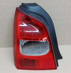Luz trasera izquierda Renault Twingo II