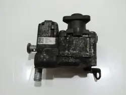 BMW OE 6780848 Ohjaustehostinpumppu E60 E61 N47