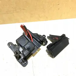 Säkringslåda Renault Twingo III OEM 243172739R Begagnad