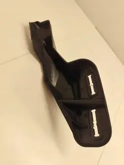 OEM 9825559780 Framstänkskärmsklämma höger Peugeot