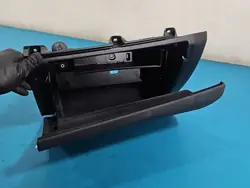 Matkustajan hansikaslokero OEM IMPRK1556380 Volvo S90 2016-