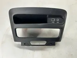 Chrysler USB-poort OEM 6EM06TRMAA - Gebruikt