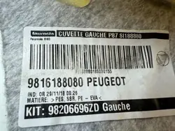 Teppichmatte OEM 9816188080 für Peugeot 5008 II