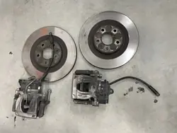 Audi Q5 Taka-akselin Jarrupalat, Levyt, Puristimet OEM