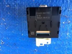 Mercedes USB-portti A2238201705 W206 C-luokkaan