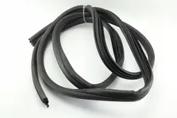 Junta porta dianteira direita OEM 374907 Opel Vivaro B