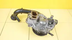 Pompe à eau Mercedes-Benz OEM 013046804KT - Occasion