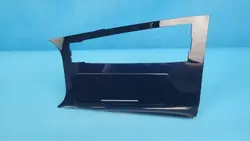 Tunnelin Konsoli Koristereuna OEM 9813703277 Peugeot 508 II
