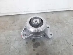 MERCEDES W205 4 MATIC Moottorituki