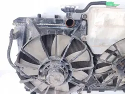 Suzuki OEM 420190 Wasserkühler-Lüfter für SX-4 1.5