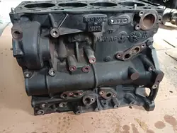 Bloc moteur VW Audi Skoda Seat 2.0 TDI DFH 03N023C