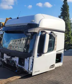 Mercedes-Benz OE Cabine Skelet & Deuren - Gebruikt