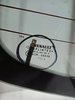 Vitre arrière OEM 00048 pour Renault Laguna II (2000-2007)