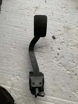 Kaasupoljinpotentiometri OEM 9654725380