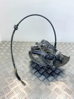 Moyeu roue arrière droit Mercedes-Benz A2303505408