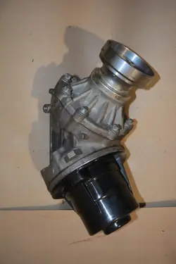 Reductor de caja Mercedes A45S W177 OEM A2472801600