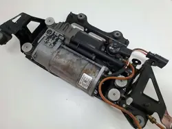 Audi A8 D4 Luftfjädring Kompressor 4H0616005C 4H0616005D