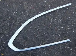 BMW F11 Bakrutslist Vänster OEM 8049205