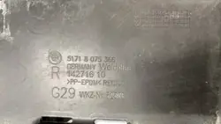 BMW Z4 G29 oikea etulokasuoja OEM 7441900