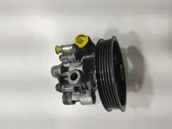 Ohjaustehostimen pumppu Toyota RAV4 II 2.0 D4D 2003-2005
