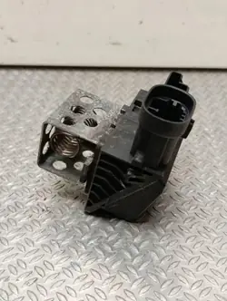 Värmefläktrelä OEM 98292058000 för Peugeot Partner