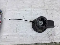 Trappe à carburant KIA CEED II 12-17 OEM KIA CEED II 12-17 hb KLAPKA WLEWU PALIWA KOLOR D5