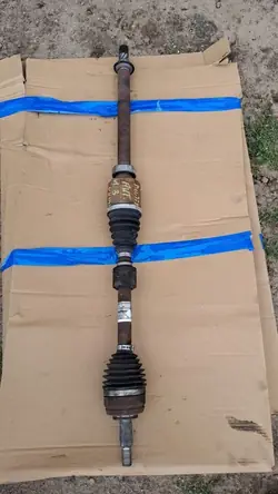 Dacia Duster II 1.3 TCE höger halvmuff 391001102R