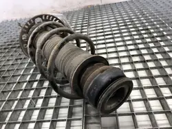 Etuvasen iskunvaimennin OEM 6R0413031 jousella