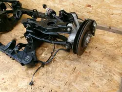 Brazo suspensión trasera Hyundai IONIQ OEM KIA EV-6H09