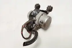 Imupumppu BMW 3 COUPE (E92) 4.0L bensiini OEM 2283333